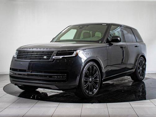 2025 Land Rover Range Rover P400 SE