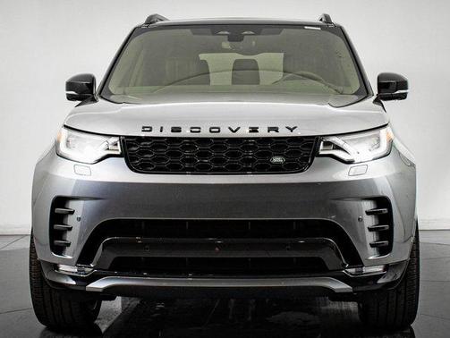 2025 Land Rover Discovery P360 Dynamic SE