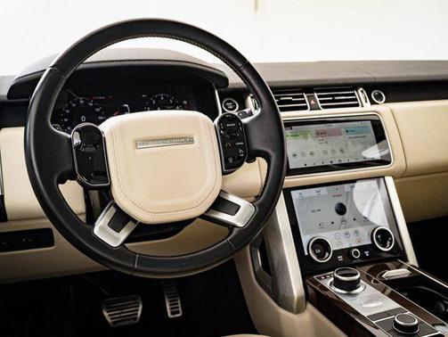 Eiger Grey Metallic 2021 Land Rover Range Rover P525 Westminster