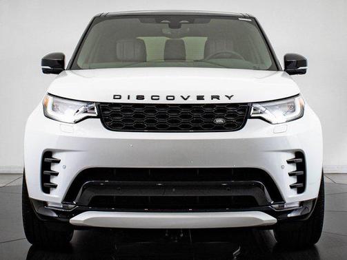 2025 Land Rover Discovery Dynamic SE