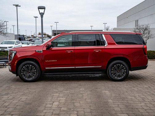 2025 GMC Yukon XL 4WD Elevation