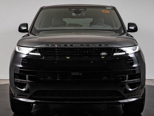 Santorini Black Metallic 2026 Land Rover Range Rover Sport SE