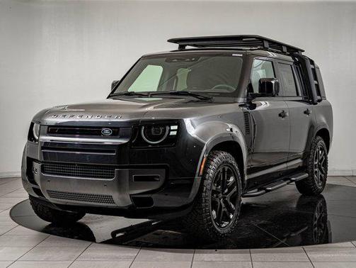 2026 Land Rover Defender P400 Outbound