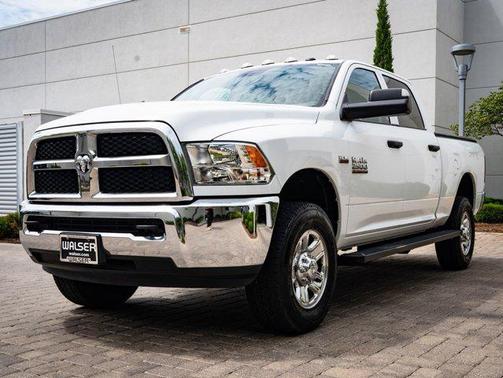 2018 RAM 2500 Tradesman Crew Cab 4x4 6'4' Box