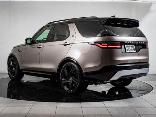 2024 Land Rover Discovery P360 Metropolitan Edition