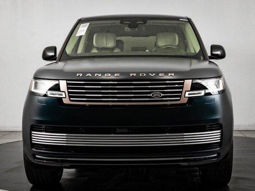 British Racing Green 2026 Land Rover Range Rover P615 SV