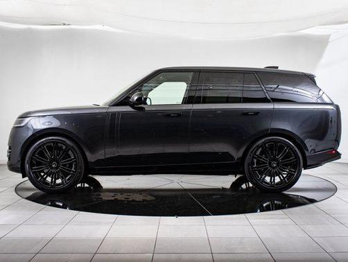 2025 Land Rover Range Rover P530 SE