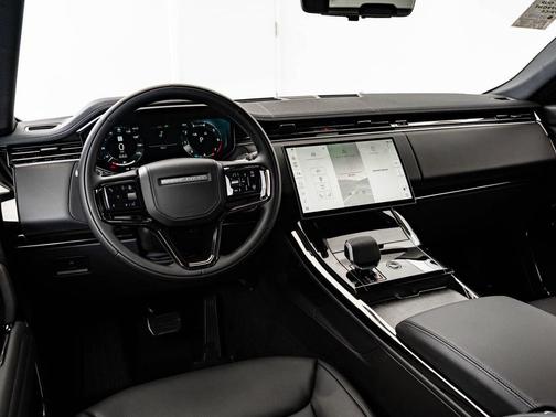 Santorini Black Metallic 2026 Land Rover Range Rover Sport SE