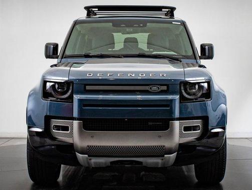 2022 Land Rover Defender 90 X-Dynamic S
