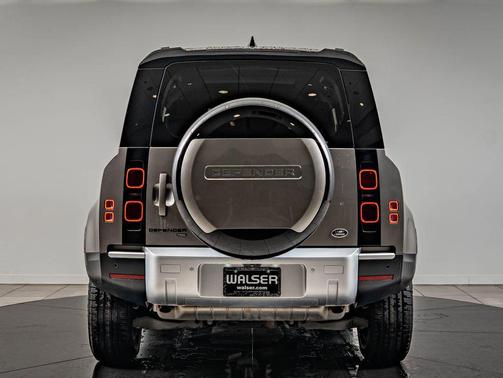 Gray 2023 Land Rover Defender 110 SE