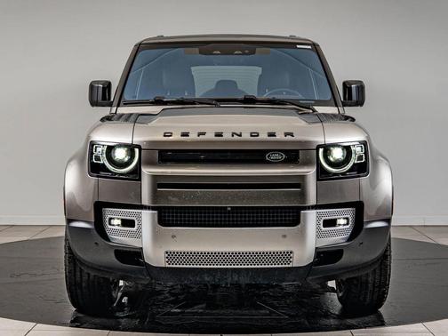 Gray 2023 Land Rover Defender 110 SE