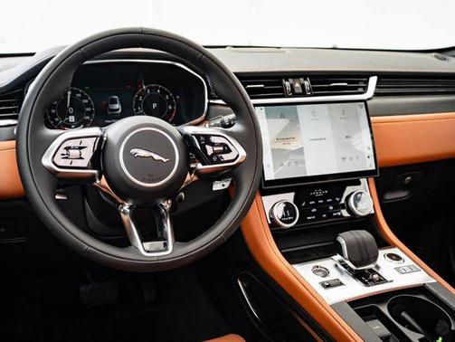 2025 Jaguar F-PACE R-Dynamic S P400 AWD Automatic
