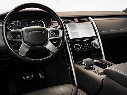 2023 Land Rover Discovery P360 S R-Dynamic