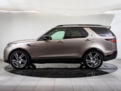 2022 Land Rover Discovery P360 S R-Dynamic