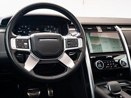 2022 Land Rover Discovery P360 HSE R-Dynamic
