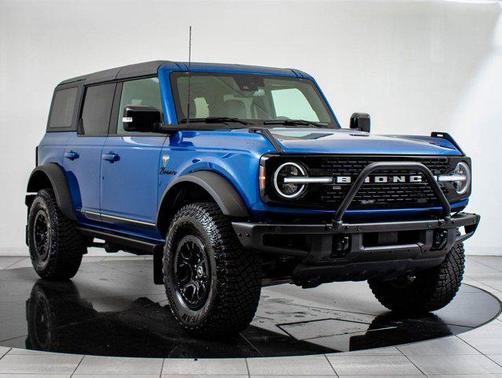 Lightning Blue Metallic 2021 Ford Bronco First Edition