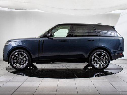 2025 Land Rover Range Rover P400 SE