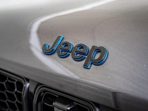 2024 Jeep Grand Cherokee 4xe Anniversary Edition