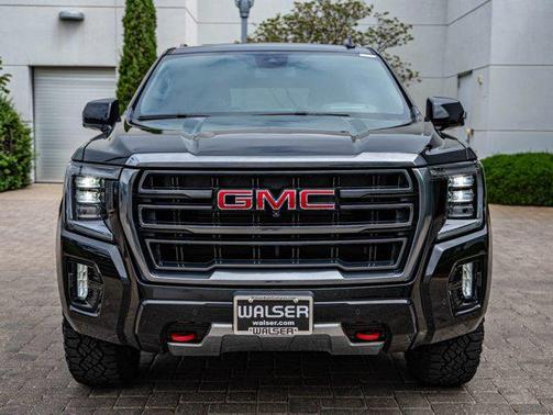 Onyx Black 2024 GMC Yukon 4WD AT4