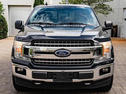 Shadow Black 2018 Ford F-150 XLT