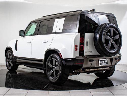 2021 Land Rover Defender 110 X-Dynamic HSE