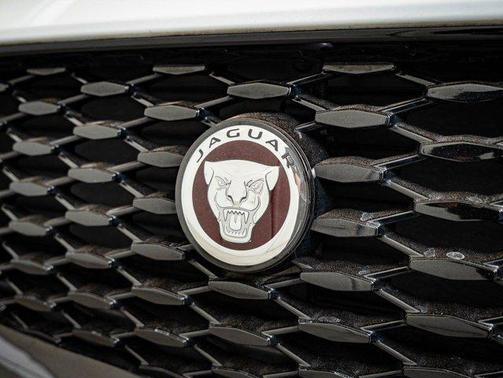 White 2022 Jaguar E-PACE SE P250 AWD Automatic