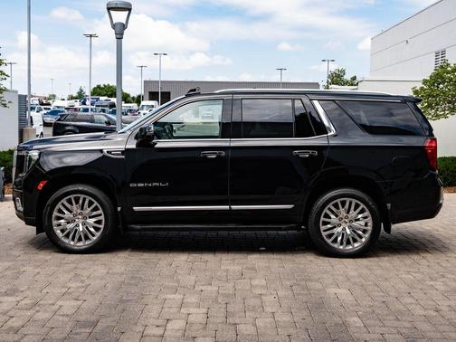 Onyx Black 2023 GMC Yukon Denali