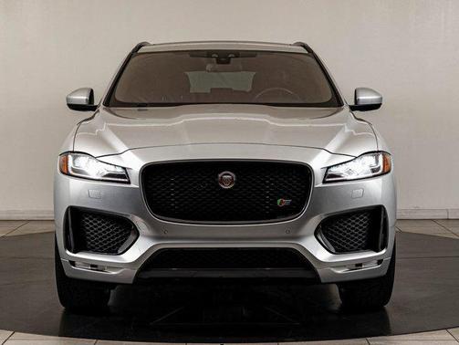 2017 Jaguar F-PACE S