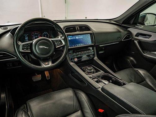 2017 Jaguar F-PACE S