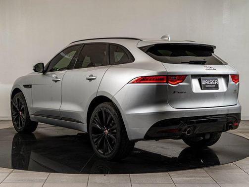 2017 Jaguar F-PACE S