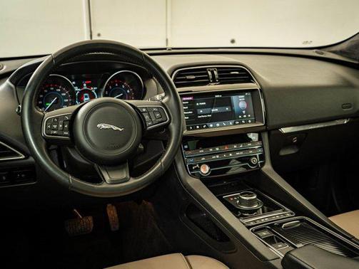 2020 Jaguar F-PACE Premium P250 AWD Automatic