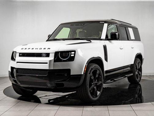 2026 Land Rover Defender V8