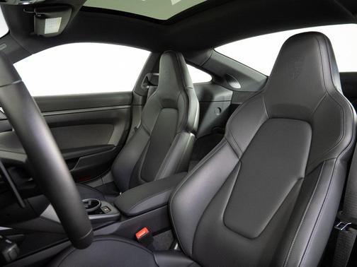 2025 Porsche 911 Carrera S