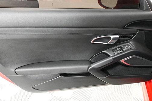 2024 Porsche 718 Cayman Base