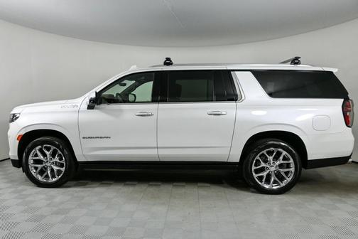 2022 Chevrolet Suburban 4WD High Country