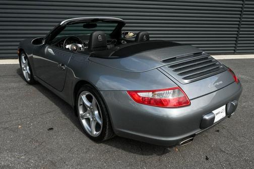 2005 Porsche 911 Carrera Cabriolet