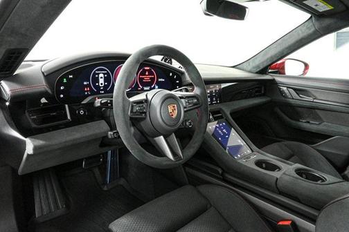 2025 Porsche Taycan GTS