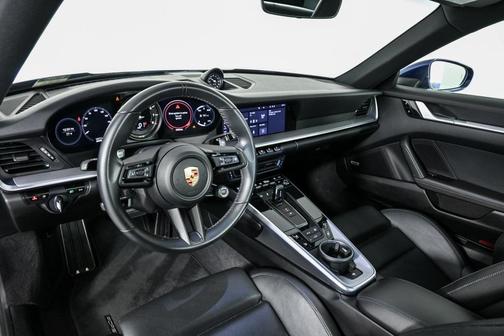 2020 Porsche 911 Carrera 4S