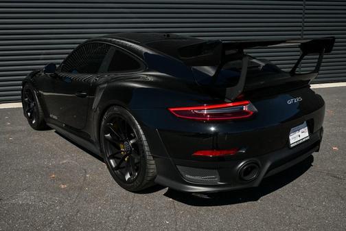 2018 Porsche 911 GT2 RS