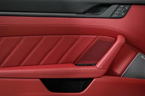 2025 Porsche 911 Targa 4 GTS
