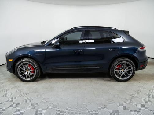 2022 Porsche Macan S