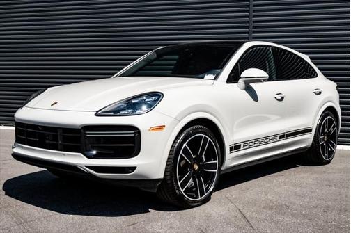 2023 Porsche Cayenne Turbo