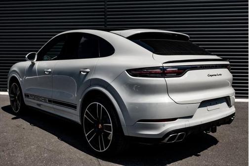2023 Porsche Cayenne Turbo