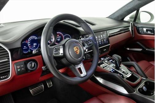 2023 Porsche Cayenne Turbo