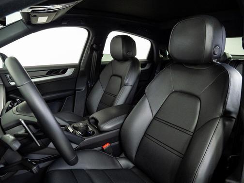 2025 Porsche Cayenne Cayenne