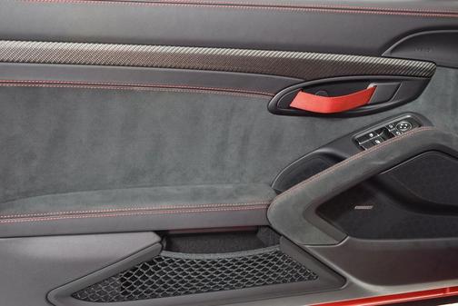 2024 Porsche 718 Spyder RS