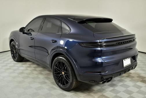 2025 Porsche Cayenne S