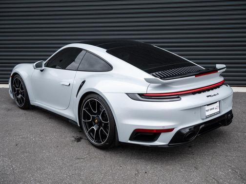 2024 Porsche 911 Turbo S
