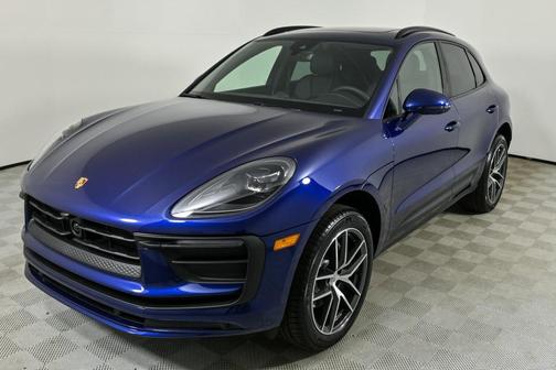 2026 Porsche Macan Base