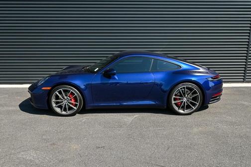 2024 Porsche 911 Carrera